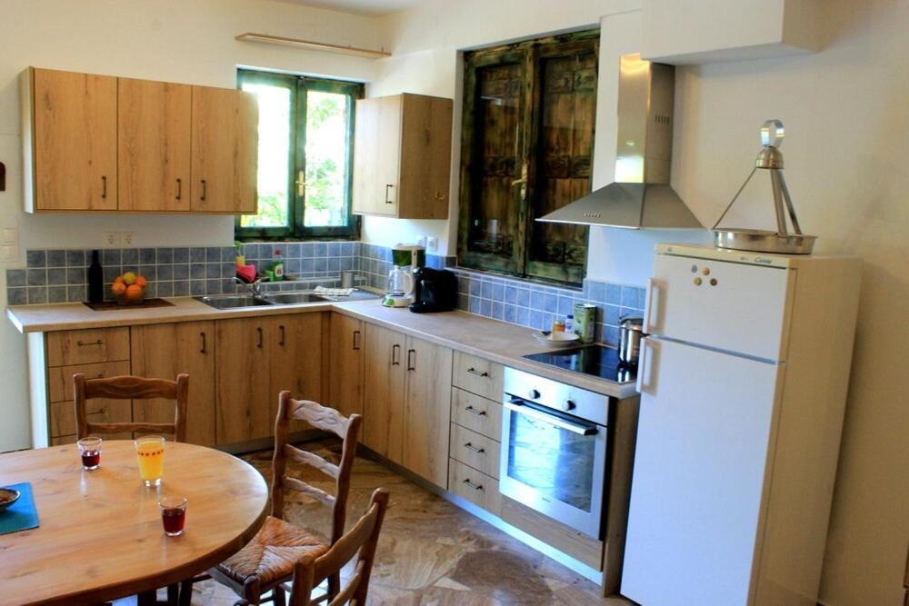 Village Villa Mimis Drapanias Dhrapaniás Екстериор снимка